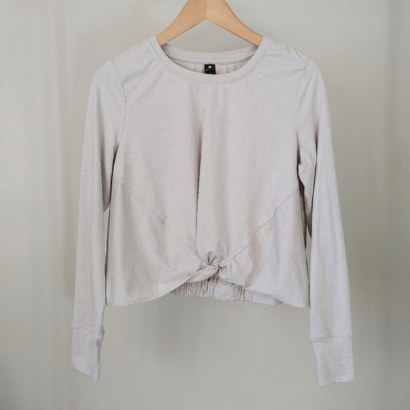 Yogalicious Twist Front Long Sleeve Top Crewneck Shirt Size Small - Picture 2 of 11